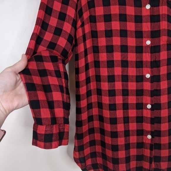 Old Navy Buffalo Check Plaid Button Down Shirt Top - Picture 4 of 8